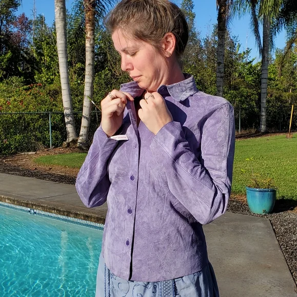 Express World Brand 100% Genuine Leather button up blouse, sz M-7/8 (Faded Now!) - Picture 5 of 17